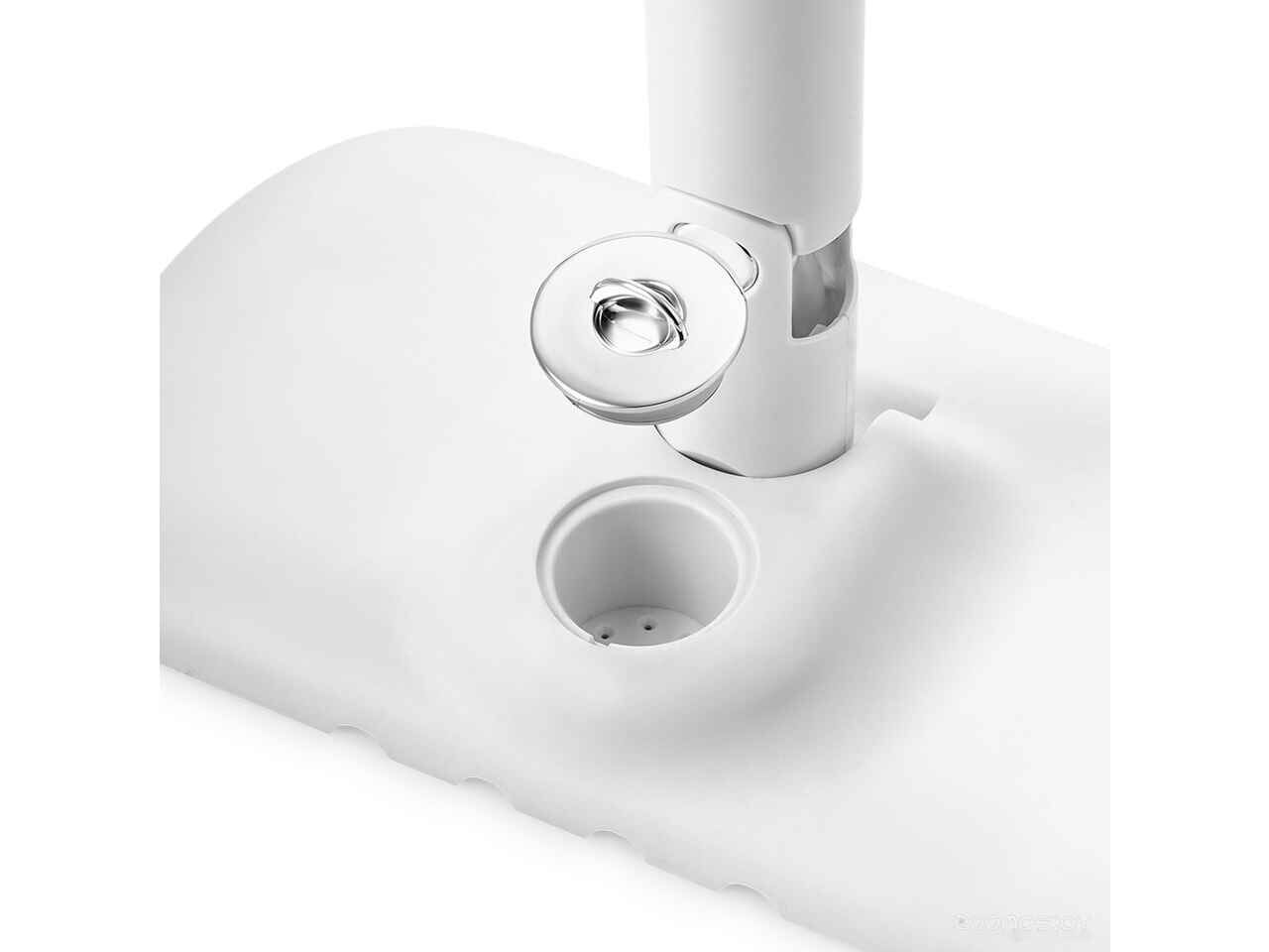 Паровая швабра Kitfort KT-1016 Паровая швабра Kitfort KT-1016