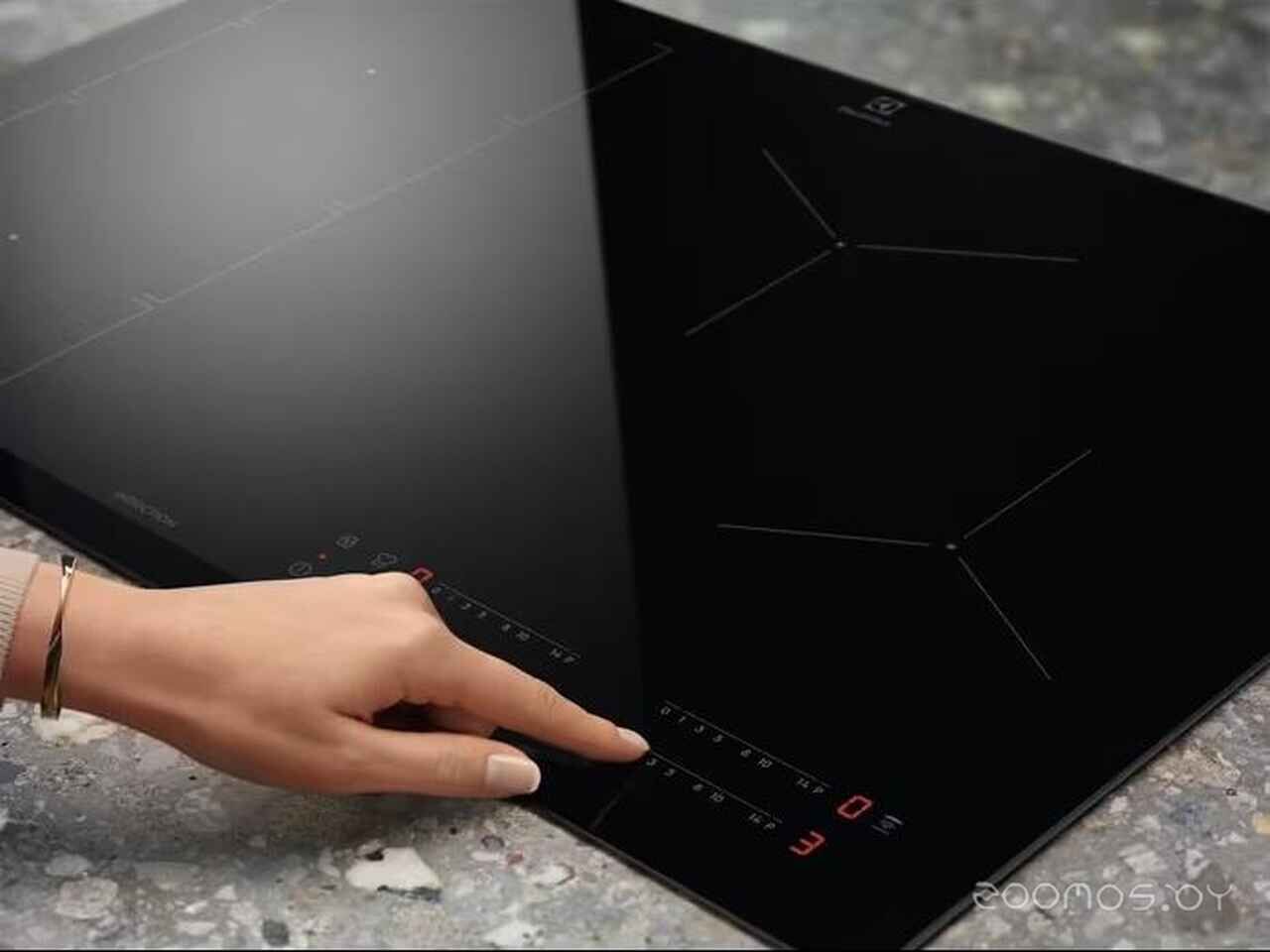 Варочная панель Electrolux CIV634 Варочная панель Electrolux CIV634