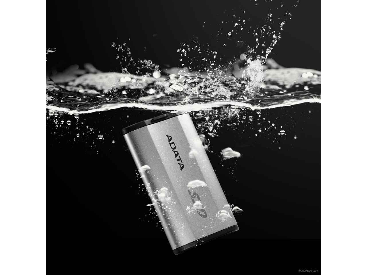 Внешний накопитель A-Data SD810 1TB SD810-1000G-CSG Внешний накопитель A-Data SD810 1TB SD810-1000G-CSG