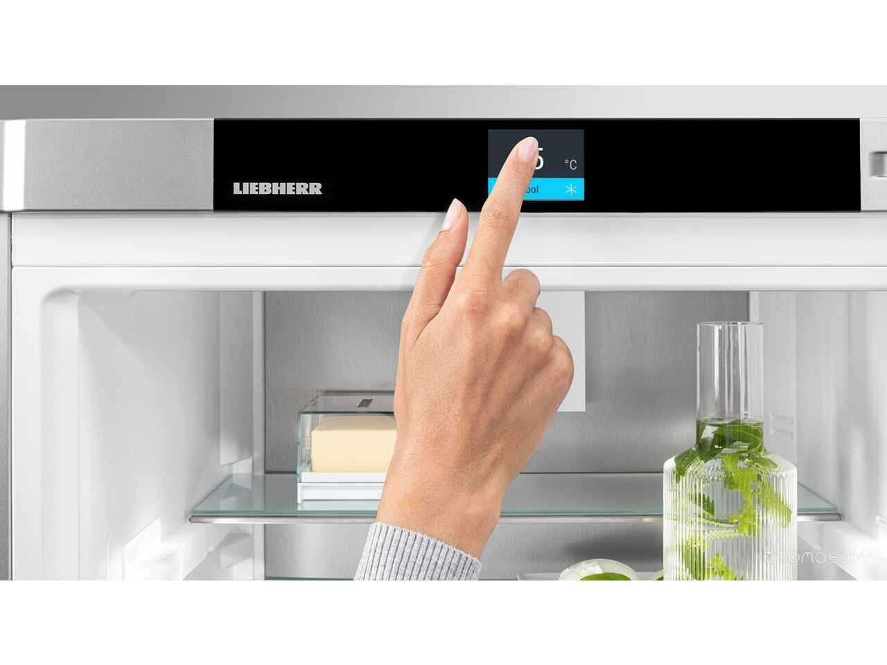 Холодильник Liebherr CBNbdc 573i Plus BioFresh NoFrost Холодильник Liebherr CBNbdc 573i Plus BioFresh NoFrost