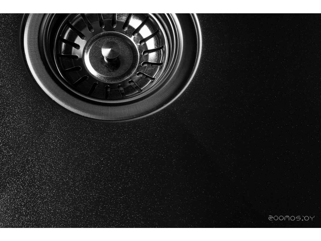 Кухонная мойка ARFEKA ECO AR 650*500 R BLACK PVD NANO Кухонная мойка ARFEKA ECO AR 650*500 R BLACK PVD NANO