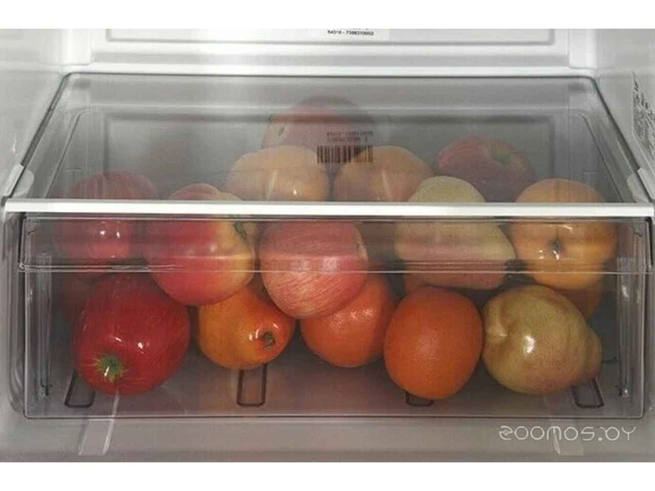 Холодильник с нижней морозильной камерой Beko RCSK250M00W Холодильник с нижней морозильной камерой Beko RCSK250M00W