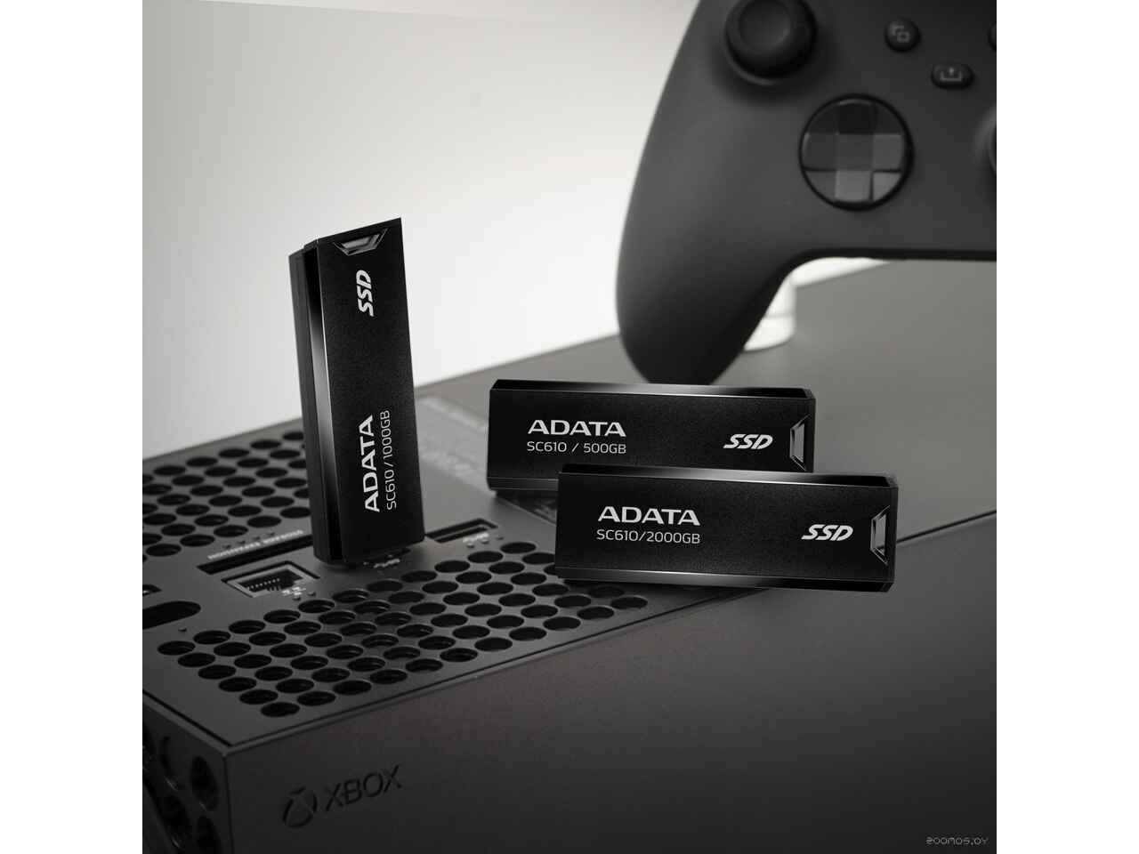 Внешний накопитель A-Data SC610 2TB SC610-2000G-CBK/RD Внешний накопитель A-Data SC610 2TB SC610-2000G-CBK/RD