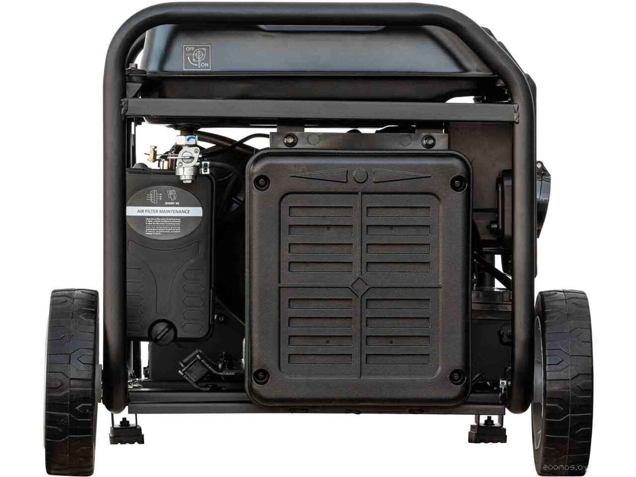 Бензиновый генератор Hyundai HHY 7055Si Бензиновый генератор Hyundai HHY 7055Si