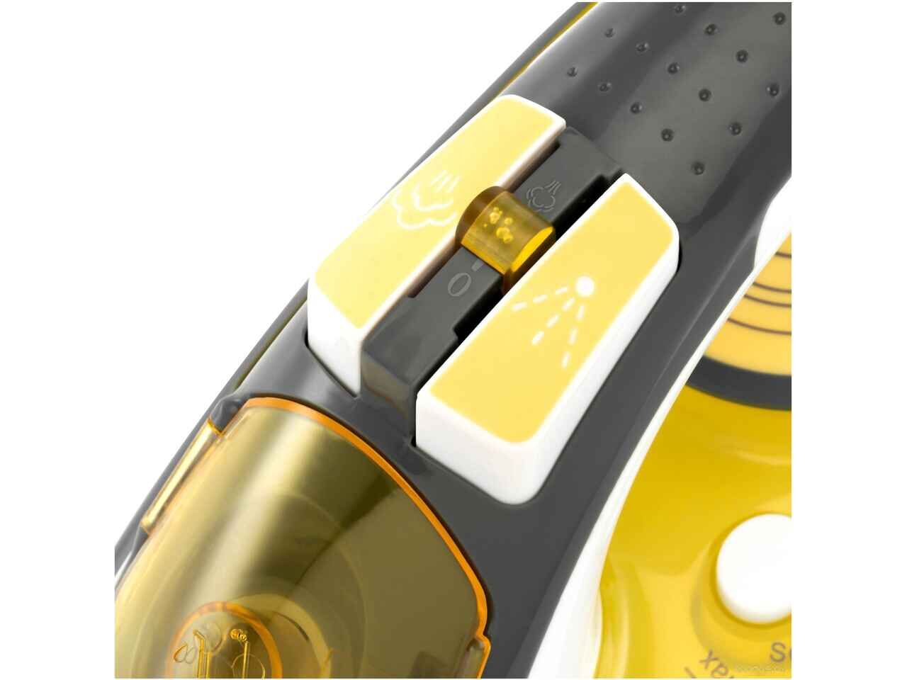 Утюг StarWind SIR2447 Утюг StarWind SIR2447