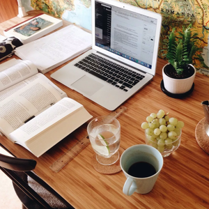 Столы и стол-книги