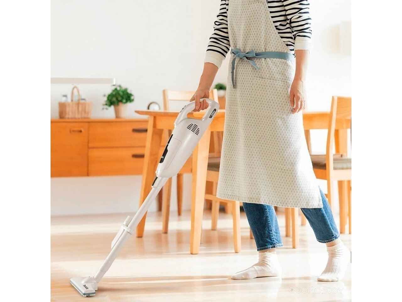 Вертикальный пылесос Makita CL114FDWI Вертикальный пылесос Makita CL114FDWI