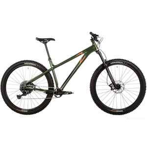 Велосипед Stinger Zeta STD 29 (22, зеленый) 29AHD.ZTSTD.XLGN4